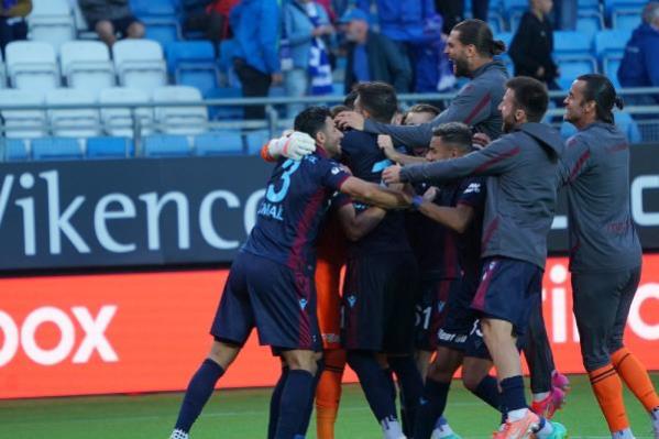 Trabzonspor’da ‘tur’ sevinci