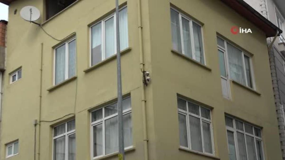 Ordu’da dikkat çeken apartman: Balkon kapıları var ama balkon yok
