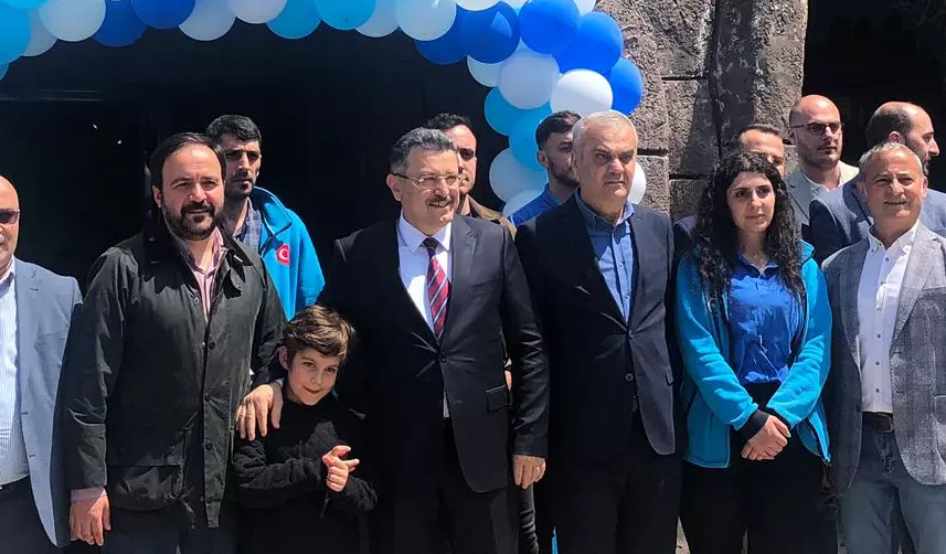 Ortahisar Belediye Başkanı Ahmet Metin Genç’ten Tünel Akvaryum açıklaması! “Artık tamamı bizde…”