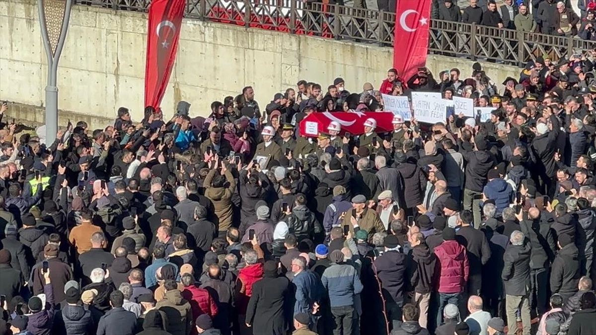 Pençe-Kilit Harekatı’nda şehit olan İstihkam Sözleşmeli Er Murat Atar’ın cenazesi Ordu’da defnedildi