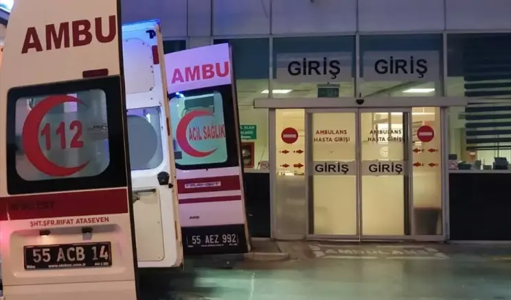 Bafra’da Bıçaklı Kavga: 1 Yaralı