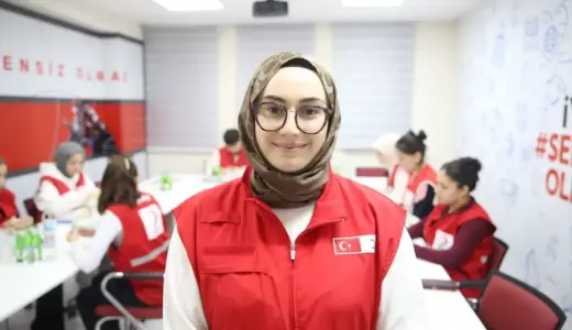 Kızılay’dan Çocuklara Ramazan Hediyesi